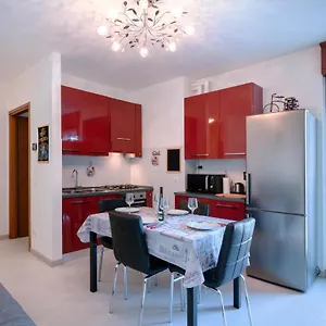  Appartamento Design House 15min To City - Wifi & Free Parking