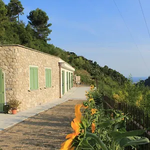 Il Casotto Del Nonno , Ventimiglia Italia